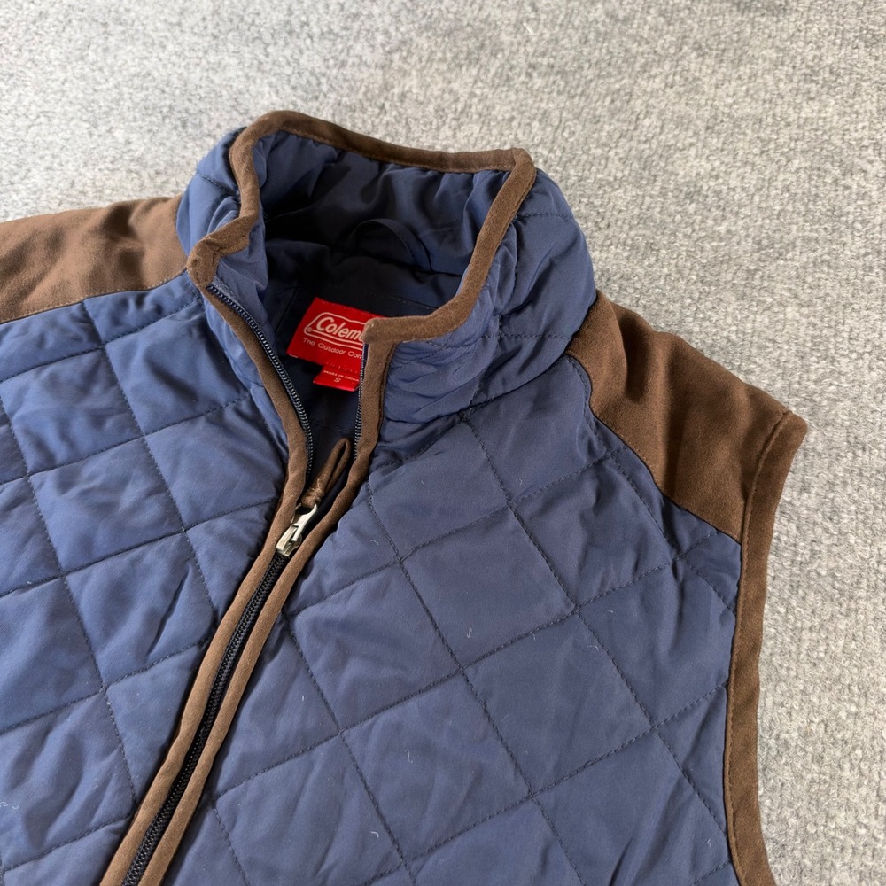 Coleman Quilted Vest Mens S Barn Vest Cozy Puffer Polyester Full Zip Blue Brown